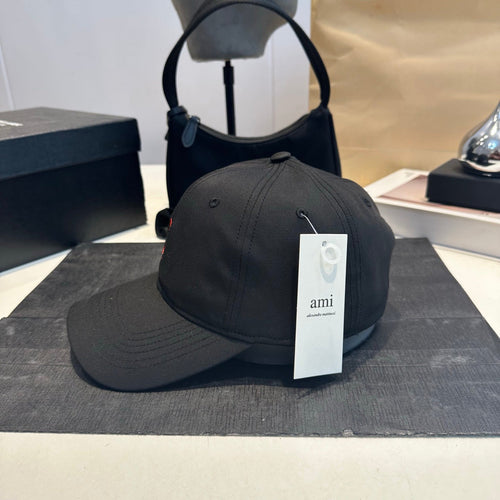 Heart Embroidered Cotton Baseball Cap — Black